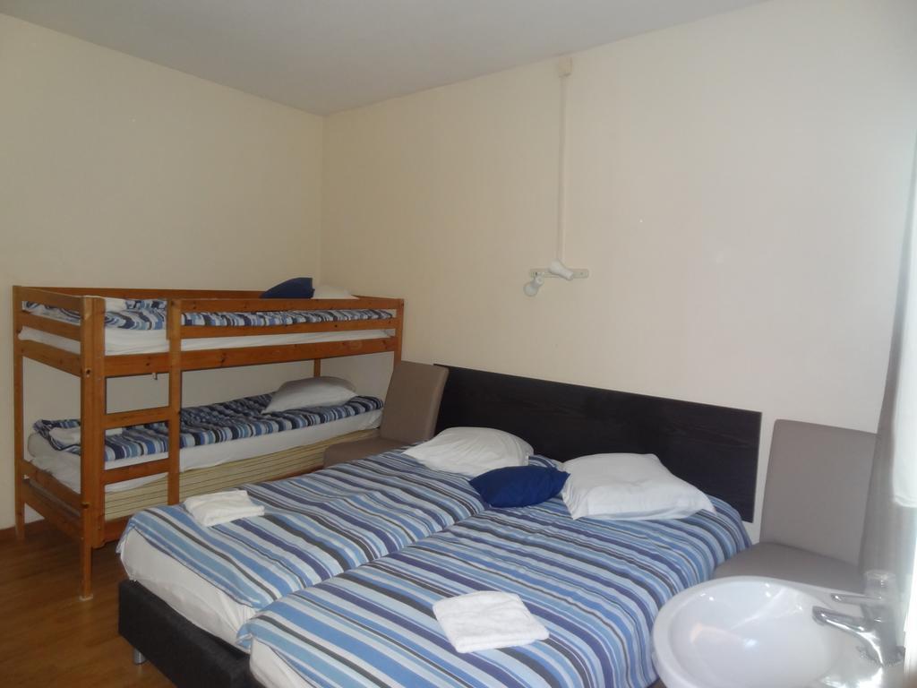 Logies Ocelot Hotel Oostende Ngoại thất bức ảnh