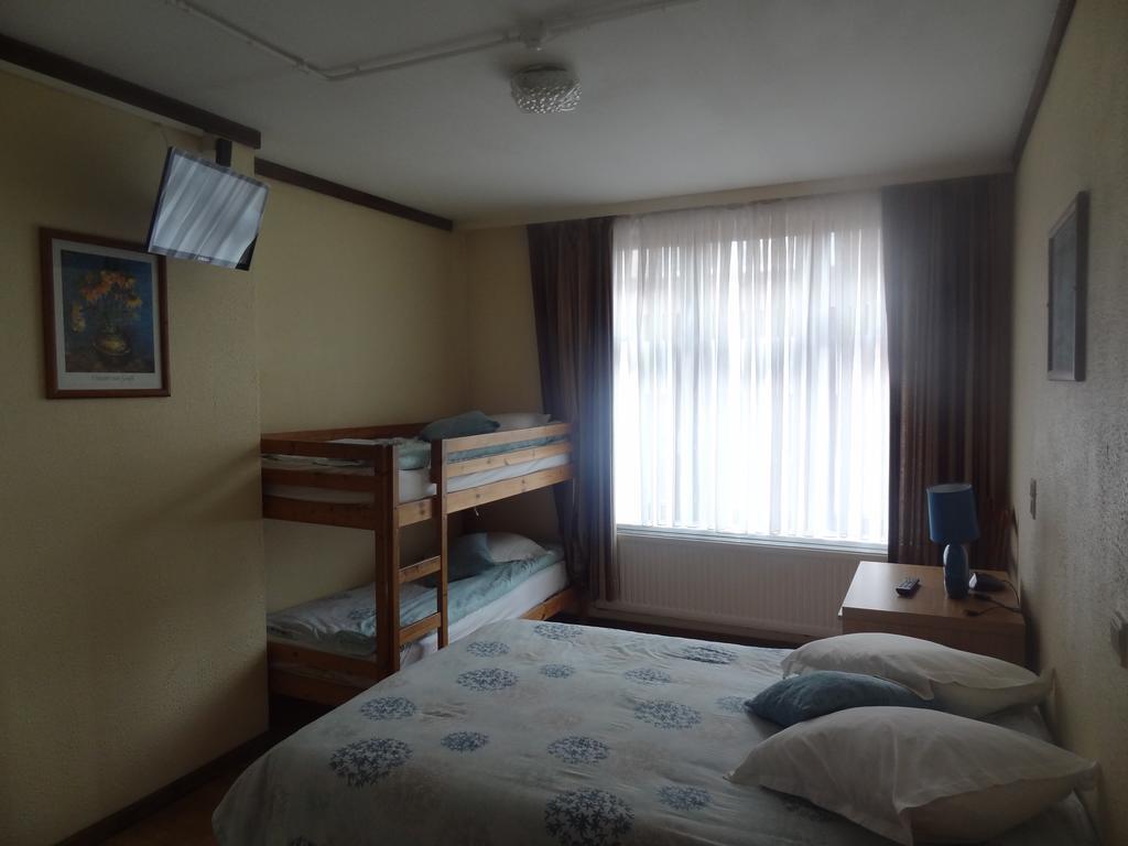 Logies Ocelot Hotel Oostende Ngoại thất bức ảnh